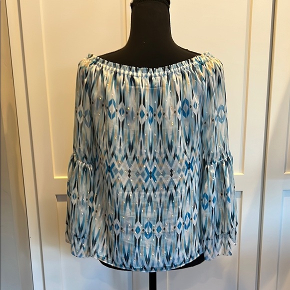 White House Black Market Blue Geometric Off/On-Shoulder Blouse S - Picture 9 of 9